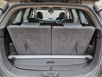 KIA SORENTO 2.2 CRDi KX-4 SUV 5dr Diesel Auto AWD Euro 5 (194 bhp)