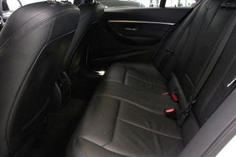 BMW 3 SERIES 2.0 320d M Sport Saloon 4dr Diesel Auto Euro 6 (s/s) (190 ps)