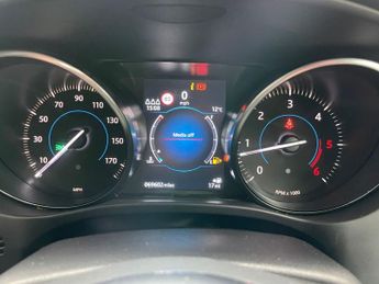 JAGUAR F-PACE 2.0 D165 Prestige SUV 5dr Diesel Manual Euro 6 (s/s) (163 ps)