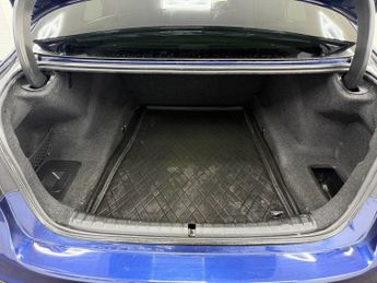 BMW 5 SERIES 2.0 520d M Sport Saloon 4dr Diesel Auto xDrive Euro 6 (s/s) (190