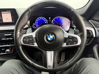 BMW 5 SERIES 2.0 520d M Sport Saloon 4dr Diesel Auto xDrive Euro 6 (s/s) (190