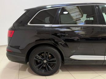 AUDI Q7 3.0 TDI V6 45 S line SUV 5dr Diesel Tiptronic quattro Euro 6 (s/