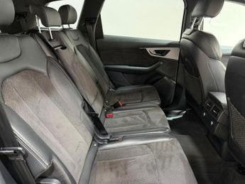 AUDI Q7 3.0 TDI V6 45 S line SUV 5dr Diesel Tiptronic quattro Euro 6 (s/