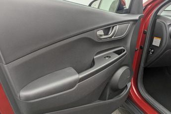 HYUNDAI KONA 64kWh Premium SUV 5dr Electric Auto (7kW Charger) (204 ps)