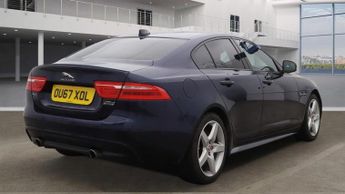 JAGUAR XE 2.0d R-Sport Saloon 4dr Diesel Auto AWD Euro 6 (s/s) (240 ps)
