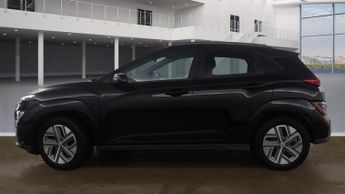 HYUNDAI KONA 39kWh Premium SUV 5dr Electric Auto (10.5kW Charger) (136 ps)