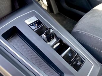 VOLKSWAGEN GOLF 1.5 eTSI MHEV Style Estate 5dr Petrol Hybrid DSG Euro 6 (s/s) (1