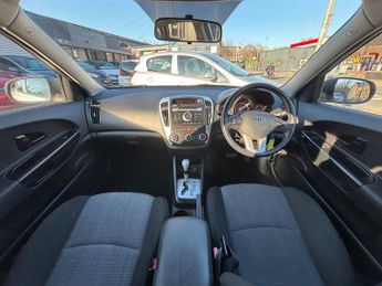KIA CEED 1.6 2 Hatchback 5dr Petrol Auto Euro 5 (124 bhp)