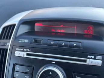 KIA CEED 1.6 2 Hatchback 5dr Petrol Auto Euro 5 (124 bhp)