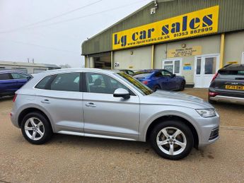 AUDI Q5 2.0 TDI 40 Sport SUV 5dr Diesel S Tronic quattro Euro 6 (s/s) (1