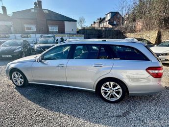 MERCEDES-BENZ E-CLASS 2.1 E250 CDI BlueEfficiency Avantgarde Estate 5dr Diesel Tiptron
