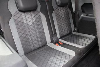 VOLKSWAGEN TIGUAN ALLSPACE 1.5 TSI R-Line SUV 5dr Petrol DSG Euro 6 (s/s) (150 ps)