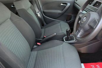VOLKSWAGEN POLO 1.4 SE Hatchback 5dr Petrol Manual Euro 5 (85 ps)