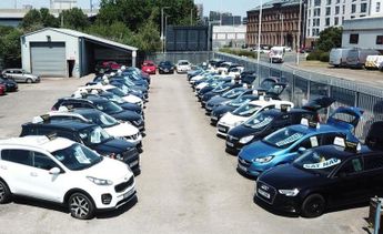 VAUXHALL ASTRA 1.6 CDTi BlueInjection SRi Hatchback 5dr Diesel Auto Euro 6 (136