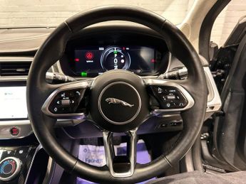 JAGUAR I-PACE 400 90kWh First Edition SUV 5dr Electric Auto 4WD (400 ps)
