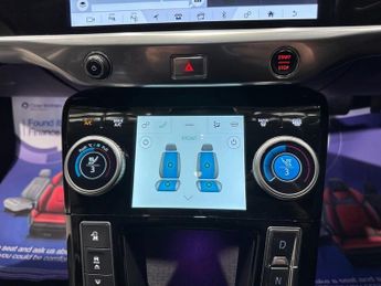 JAGUAR I-PACE 400 90kWh First Edition SUV 5dr Electric Auto 4WD (400 ps)
