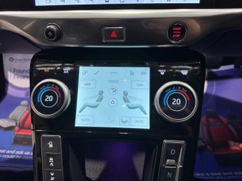 JAGUAR I-PACE 400 90kWh First Edition SUV 5dr Electric Auto 4WD (400 ps)