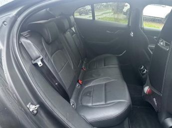 JAGUAR I-PACE 400 90kWh First Edition SUV 5dr Electric Auto 4WD (400 ps)