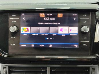 VOLKSWAGEN T-CROSS 1.0 TSI Black Edition SUV 5dr Petrol DSG Euro 6 (s/s) (110 ps)