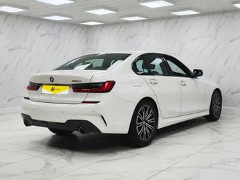 BMW 3 SERIES 2.0 320i M Sport Saloon 4dr Petrol Auto Euro 6 (s/s) (184 ps)
