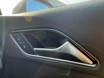 AUDI A3 CABRIOLET 1.4 TFSI CoD Sport Convertible 2dr Petrol S Tronic Euro 6 (s/s) 