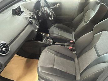 AUDI A1 1.4 TFSI Sport Sportback 5dr Petrol S Tronic Euro 5 (s/s) (122 p