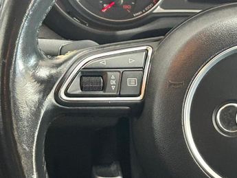 AUDI A1 1.4 TFSI Sport Sportback 5dr Petrol S Tronic Euro 5 (s/s) (122 p