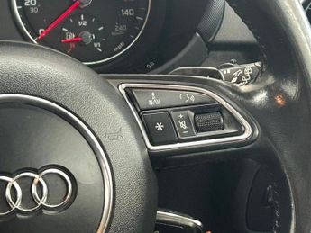 AUDI A1 1.4 TFSI Sport Sportback 5dr Petrol S Tronic Euro 5 (s/s) (122 p