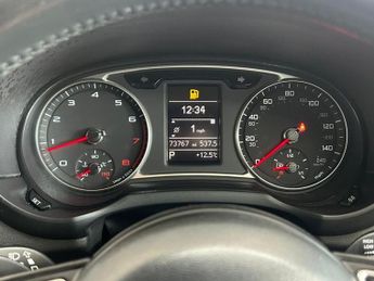 AUDI A1 1.4 TFSI Sport Sportback 5dr Petrol S Tronic Euro 5 (s/s) (122 p