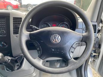 VOLKSWAGEN CRAFTER 2.0 TDI BlueMotion Tech CR35 L3 H3 5dr