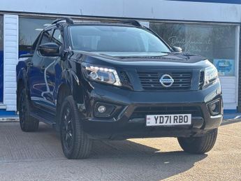 Nissan Navara 2.3 dCi N-Guard Pickup Double Cab 4dr Diesel Auto 4WD Euro 6 (19