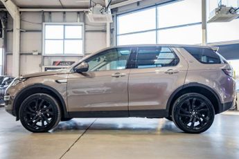 LAND ROVER DISCOVERY SPORT 2.0 TD4 HSE Luxury SUV 5dr Diesel Auto 4WD Euro 6 (s/s) (180 ps)