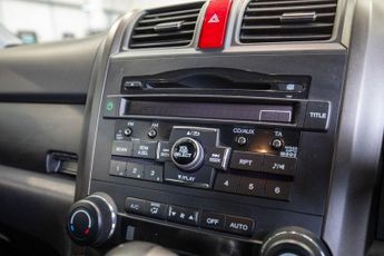 HONDA CR-V 2.0 i-VTEC ES SUV 5dr Petrol Auto 4WD Euro 5 (150 ps)
