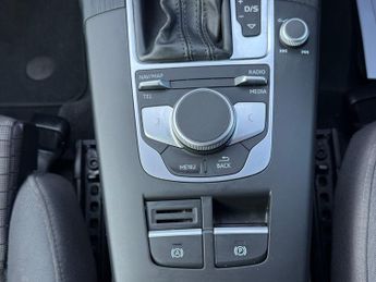 AUDI A3 1.5 TFSI CoD 35 Sport Sportback 5dr Petrol S Tronic Euro 6 (s/s)