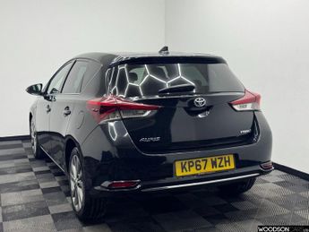 TOYOTA AURIS 1.8 VVT-h Excel Hatchback 5dr Petrol Hybrid CVT Euro 6 (s/s) (Sa