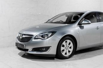 VAUXHALL INSIGNIA 2.0 CDTi SRi Nav Hatchback 5dr Diesel Auto Euro 5 (163 ps)