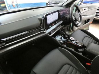KIA SPORTAGE 1.6 T-GDi 13.8kWh GT-Line S SUV 5dr Petrol Plug-in Hybrid Auto A