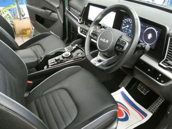 KIA SPORTAGE 1.6 T-GDi 13.8kWh GT-Line S SUV 5dr Petrol Plug-in Hybrid Auto A
