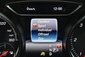 MERCEDES-BENZ GLA 2.1 GLA220d AMG Line (Premium Plus) SUV 5dr Diesel 7G-DCT 4MATIC