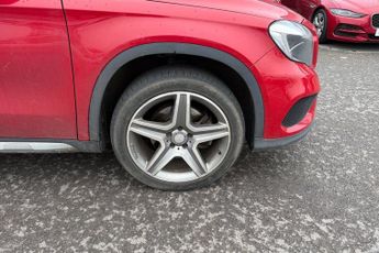 MERCEDES-BENZ GLA CLASS 2.1 GLA220d AMG Line SUV 5dr Diesel 7G-DCT 4MATIC Euro 6 (s/s) (