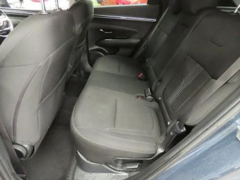 HYUNDAI TUCSON 1.6 h T-GDi Premium SUV 5dr Petrol Hybrid Auto Euro 6 (s/s) (230