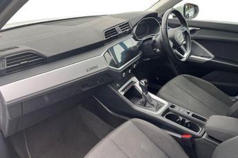 AUDI Q3 1.4 TFSIe 45 Technik SUV 5dr Petrol Plug-in Hybrid S Tronic Euro