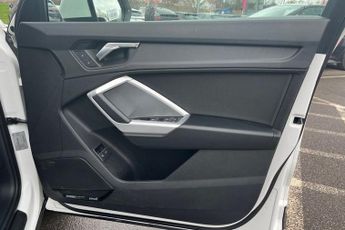 AUDI Q3 1.4 TFSIe 45 Technik SUV 5dr Petrol Plug-in Hybrid S Tronic Euro