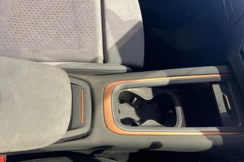 CUPRA BORN 58kWh V3 Hatchback 5dr Electric Auto (204 ps) Front / Rear Park 