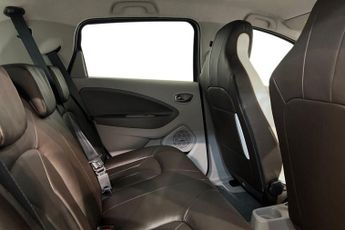 RENAULT ZOE R90 41kWh Signature Nav Hatchback 5dr Electric Auto (92 bhp) BAT