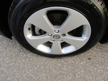 VAUXHALL MOKKA X 1.4i Turbo Design Nav SUV 5dr Petrol Automatic Euro 6 (140 ps)