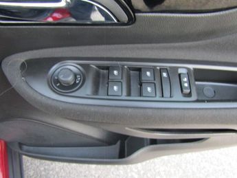 VAUXHALL MOKKA X 1.4i Turbo Design Nav SUV 5dr Petrol Automatic Euro 6 (140 ps)