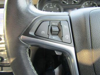 VAUXHALL MOKKA X 1.4i Turbo Design Nav SUV 5dr Petrol Automatic Euro 6 (140 ps)