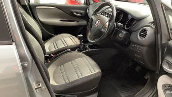 FIAT PUNTO EVO 1.4 Dynamic Hatchback 5dr Petrol Euro 5 (s/s) (77 bhp)