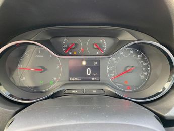 VAUXHALL GRANDLAND X 1.5 Turbo D BlueInjection Sport Nav SUV 5dr Diesel Auto Euro 6 (